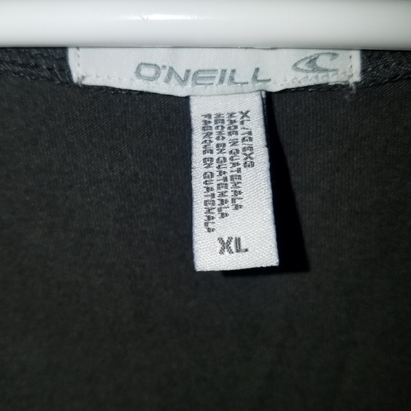 O'Neill tank size XL - Picture 2 of 3